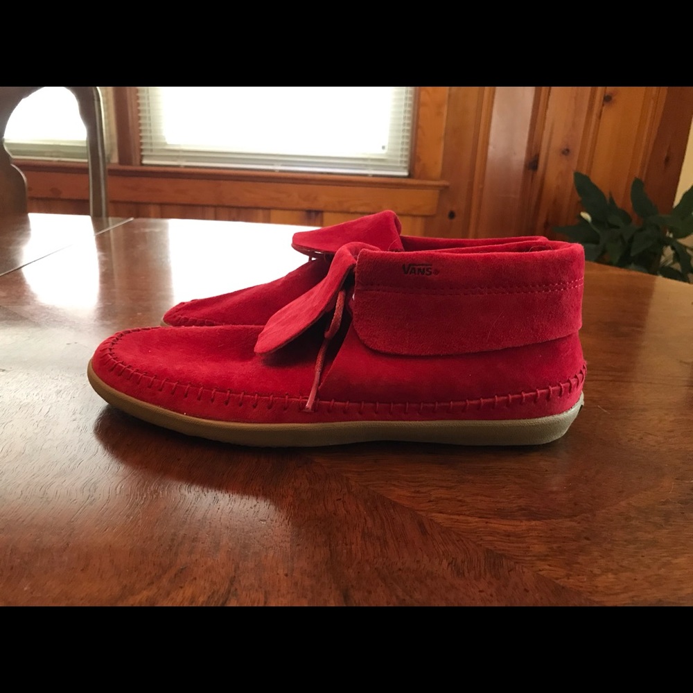 Red Van’s Surf Moccasins size 7.5